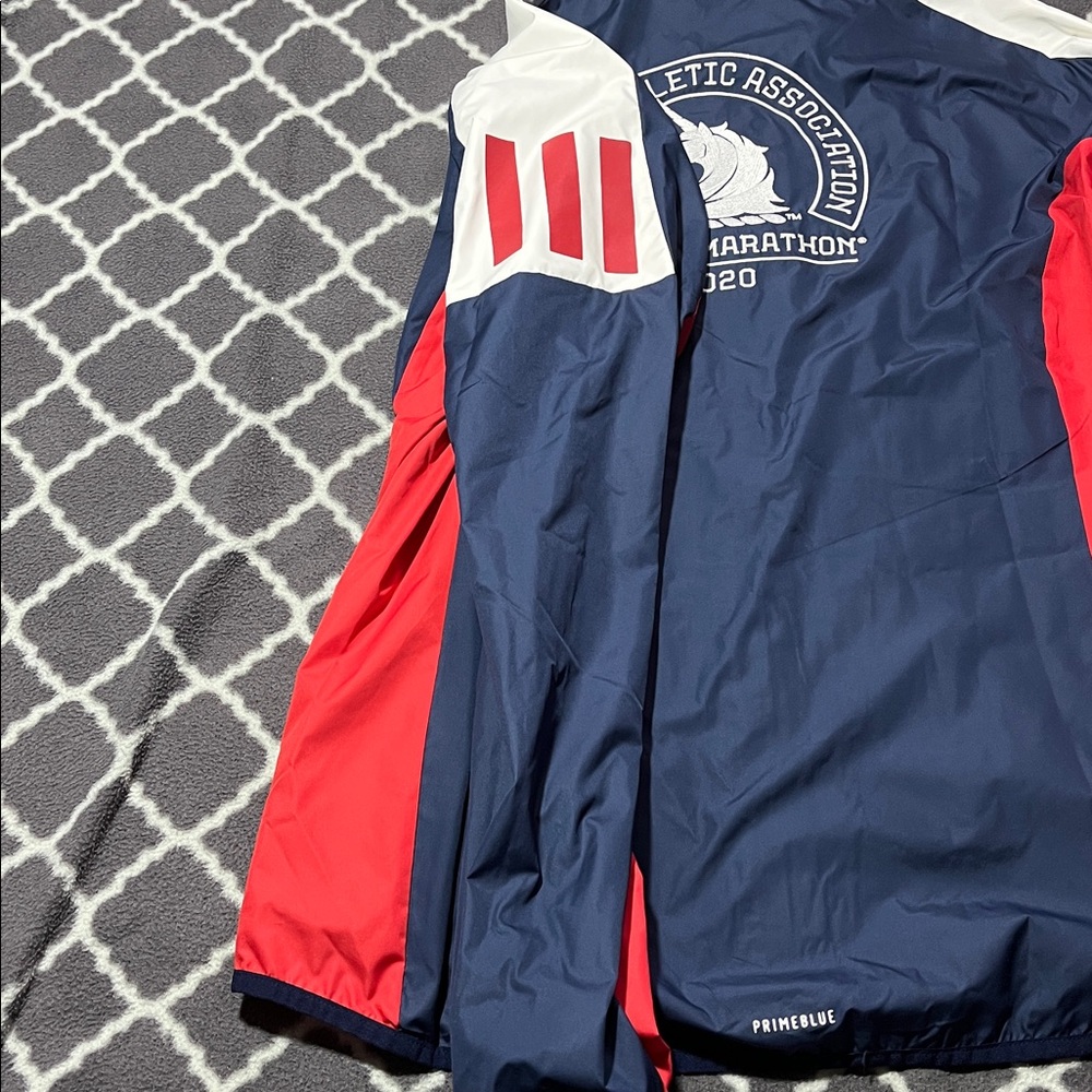 NWT Adidas 2020 Boston Marathon Running Jacket - Red & Blue - Size M - Picture 9 of 13
